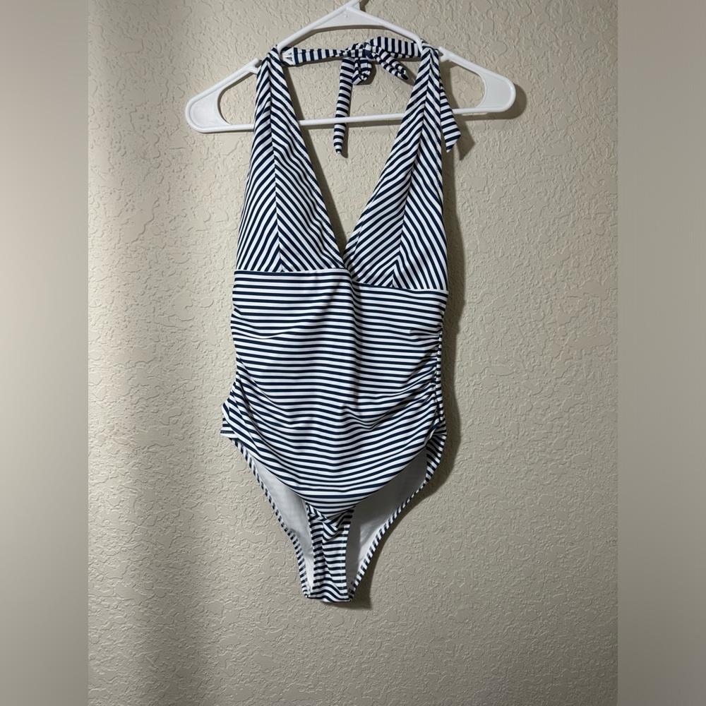 Women’s one piece swimsuit